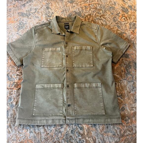 GAP Men’s Standard Fit Stretch Utility Shirt, Size M - Picture 1 of 4